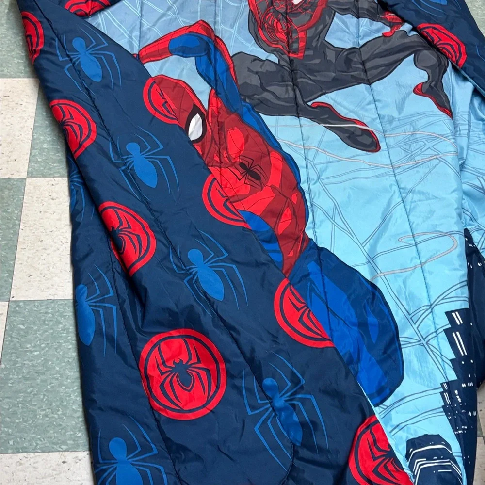 Marvel Spider-Man Blue and Red twin Bedding reversible